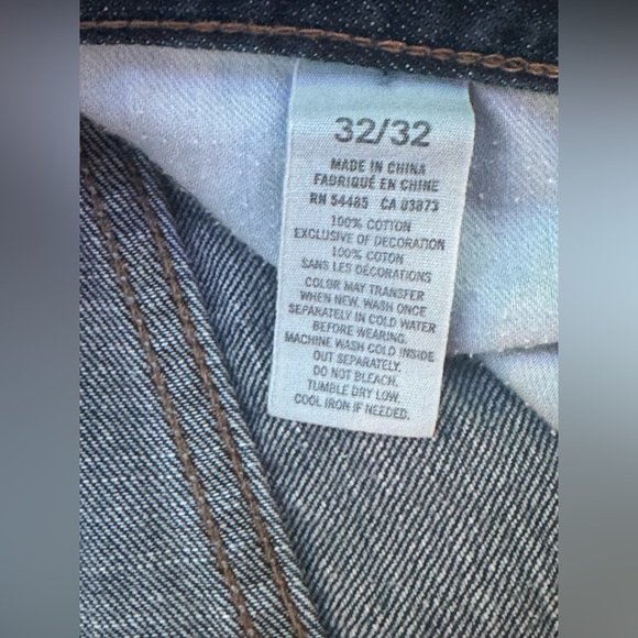 American Eagle original straight jeans. Size 32w and 32 inseam. 100%cotton - Picture 7 of 10